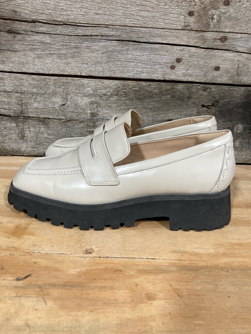 Clarks Stayso Edge Loafers - Size 8